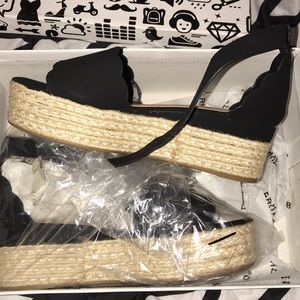 Scalloped Platform Wedges